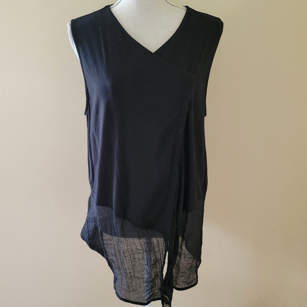 Beau Jours black Ivy vest size large